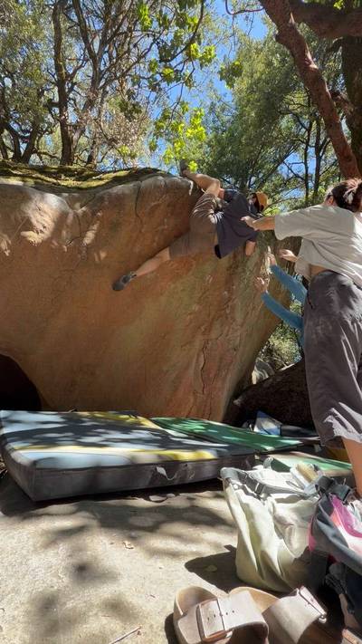 Nature Nazi Traverse v4, Indian Rock - Beta Video from Kev