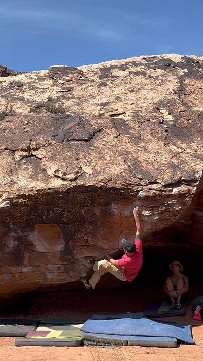 Jack's Arete v5, Moe's Valley - Beta Video from MarioTheClimber