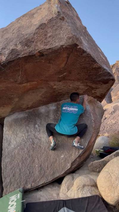 Chocolate Roof Center v5, Joshua Tree - Beta Video from Pebble_Ascender