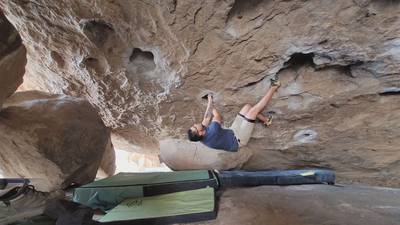 Schadenfraud v5, Hueco Tanks - Beta Video from sammy372
