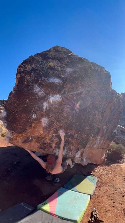 Underwhelmed v6, Moe's Valley - Beta Video from TayTayCantMantle
