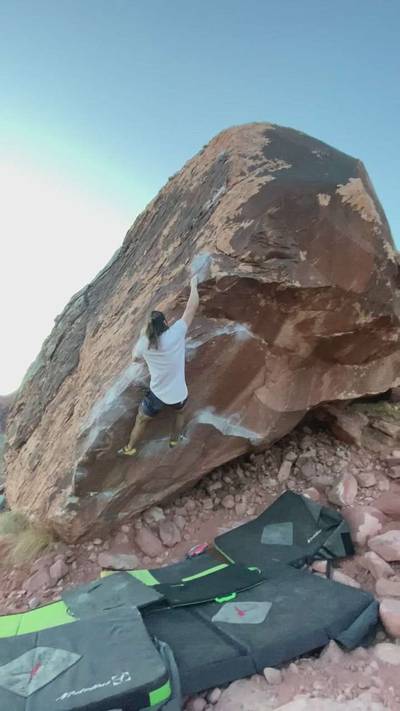Bubble Butt v7, Red Rock - Beta Video from brando