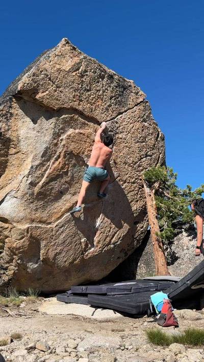 Gold as the Sky Sit v6, Lake Tahoe - Beta Video from austinclimbsweird