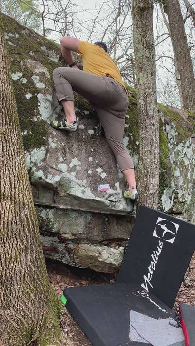Gary Sperry v1, Hospital Boulders - Beta Video from rtlett