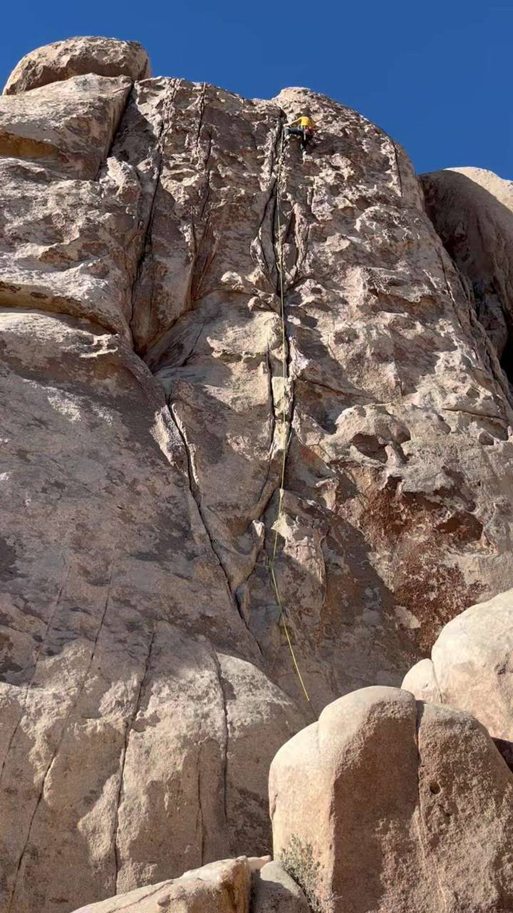 Frosty Cone 5.7, Joshua Tree - Beta Video from AndrewTucci