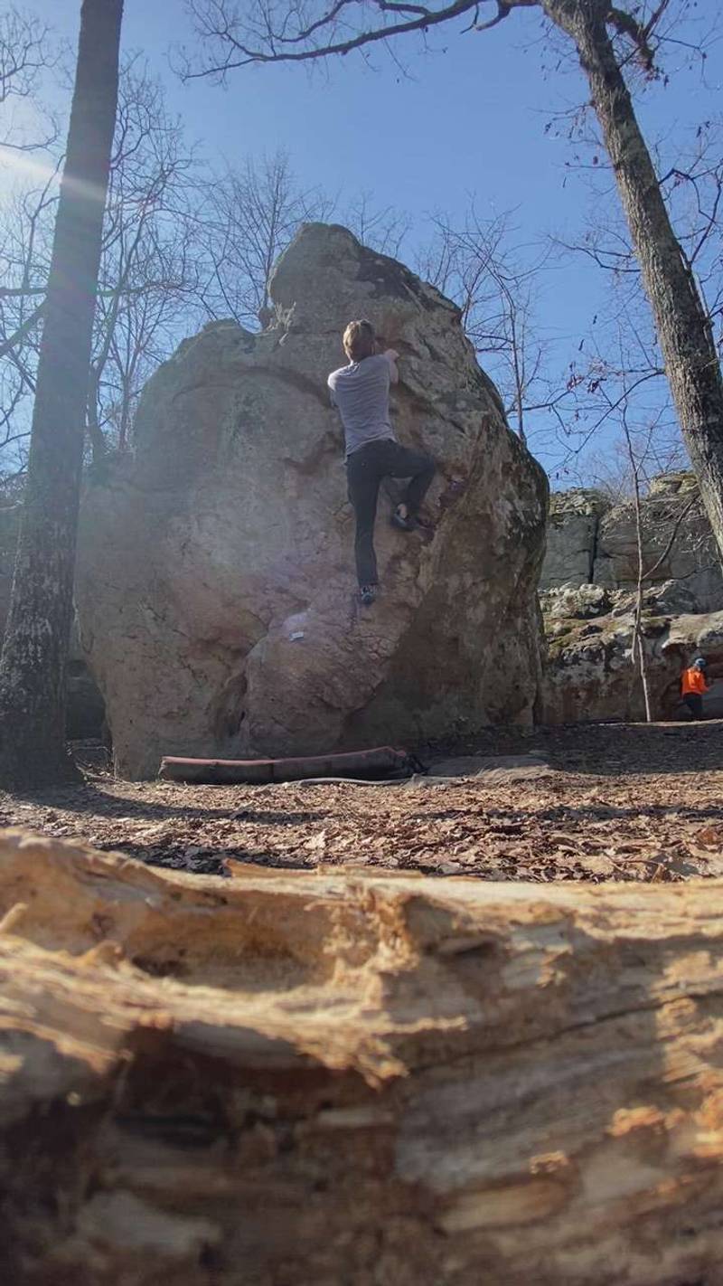 Gravy v2, Hospital Boulders - Beta Video from brew_boulders