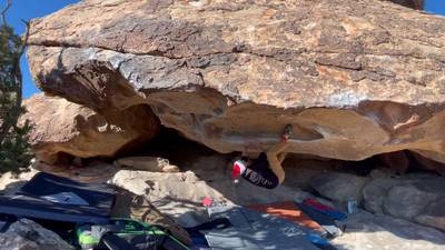 Moonshine Roof v4, Hueco Tanks - Beta Video from EricStauber