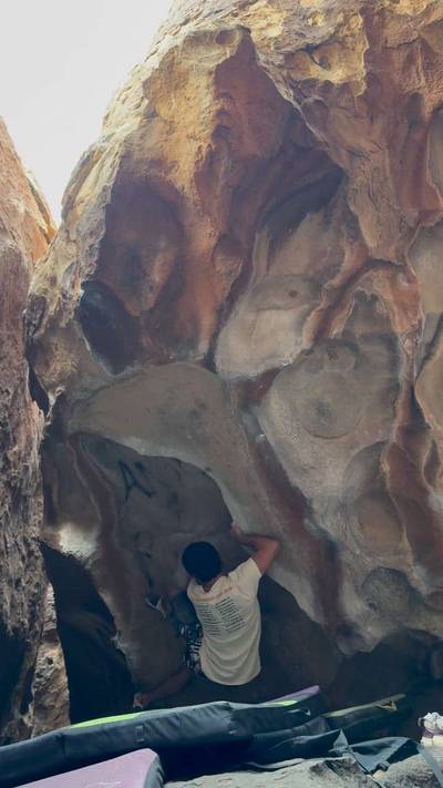 Rudy v7, Hueco Tanks - Beta Video from jooeyleee