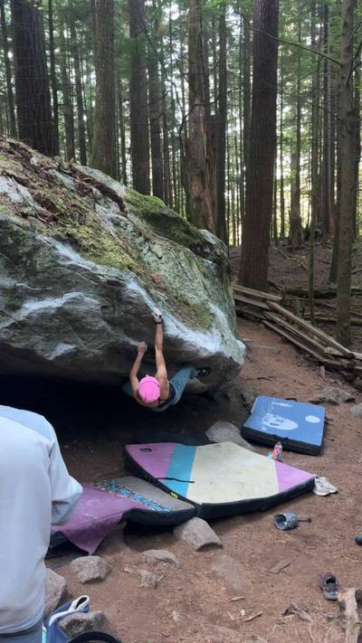 Bo Jo Jones v3, Squamish - Beta Video from climbingchelchel