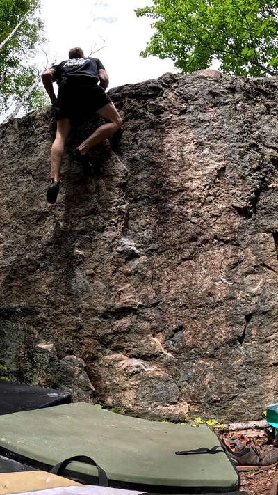 Sunday School v6, The Nooks - Beta Video from ClimbingCucumber