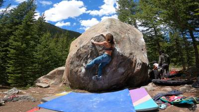 Pinch Lunge v5, Guanella Pass - Beta Video from amira