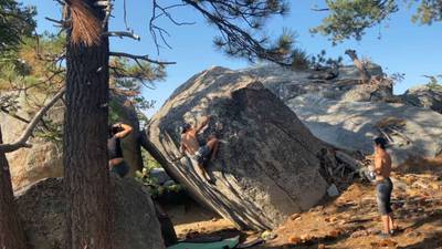 Town Square Arete v6, Black Mountain - Beta Video from breakingbeta