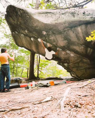 Master of Manipulation v10, New River Gorge - Beta Video from Leo_climbs