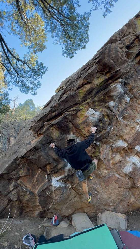 Hand Solo v4, Roy - Beta Video from brando