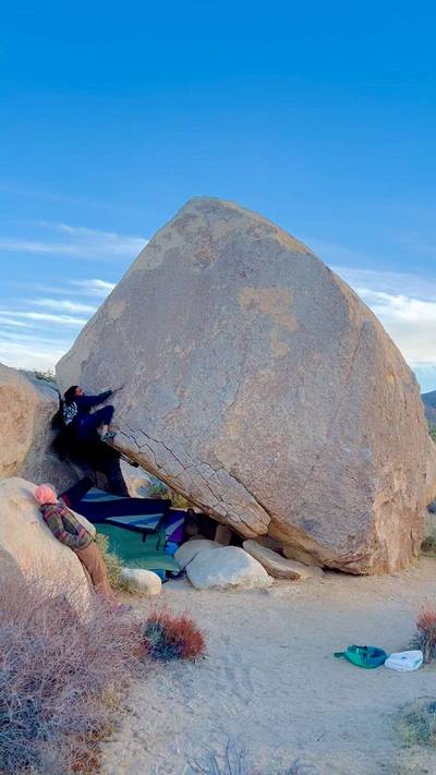 Jezyrl aka Finger Fetish v7, Joshua Tree - Beta Video from Reubensandwhich
