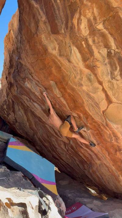 Bastard in a Basket v13, Hueco Tanks - Beta Video from Elldog2000