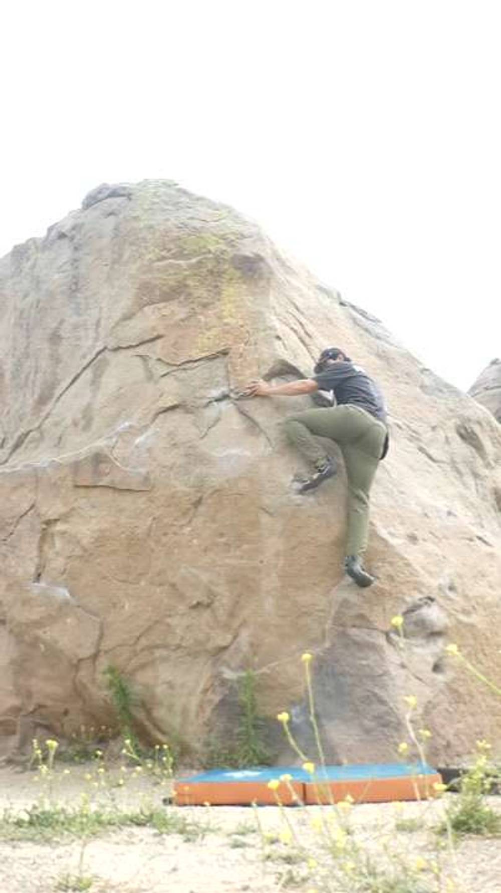 East Face Route vB, Stoney Point - Beta Video from vilardo24