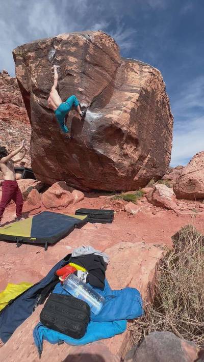 Vino Rojo v6, Red Rock - Beta Video from Austin