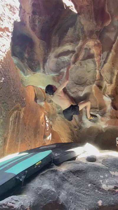 King Cobra v6, Hueco Tanks - Beta Video from Browning