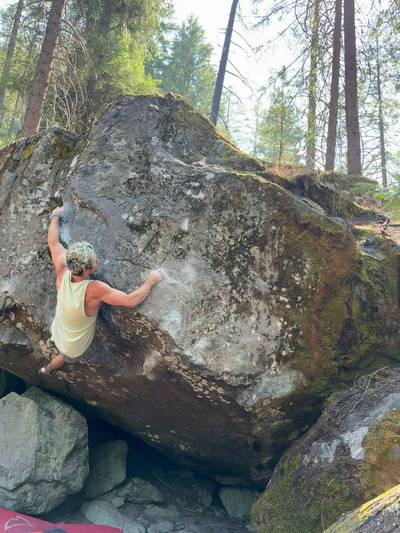 Hollywoo v9, Leavenworth - Beta Video from Boulderman_Climbs