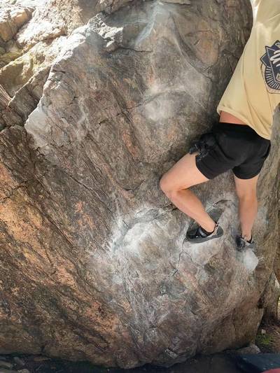 Trailside Problem v4, Guanella Pass - Beta Video from just.jason.climbing