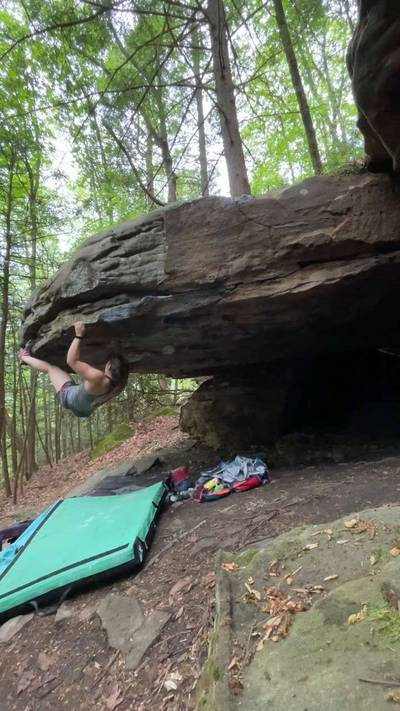 Jumping the Gun v7, New River Gorge - Beta Video from EmilyRothrock