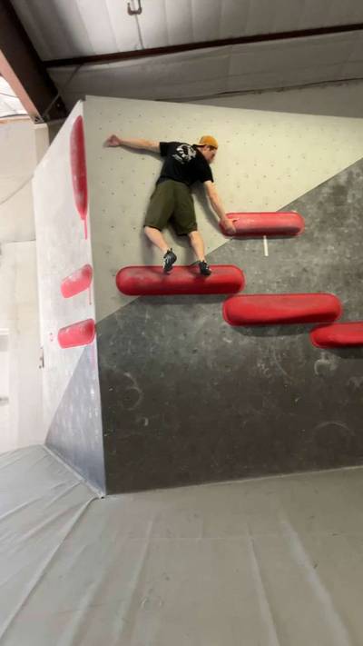 Red Boulder, Black Rock Bouldering Gym - Beta Video from DMichaelree
