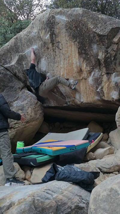 Sad Robot v8, Red Rock - Beta Video from flu.tru