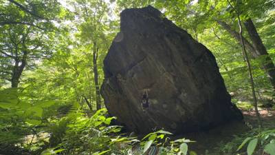 Moon Tower v8, Smugglers' Notch - Beta Video from JeremyK