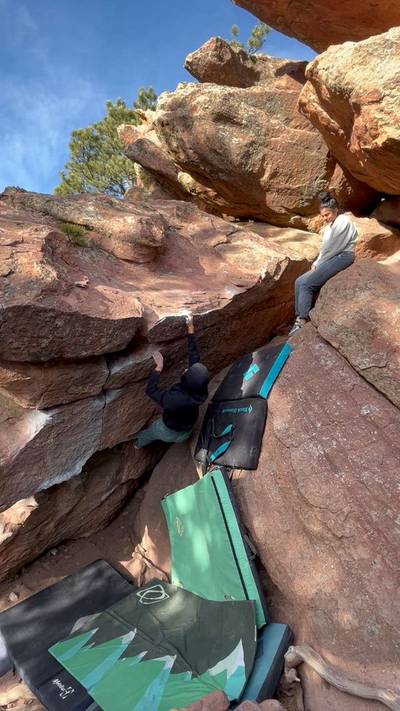 Curmudgeon v7, Flagstaff Mountain, CO - Beta Video from dz51