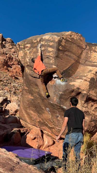 Vino Rojo v6, Red Rock - Beta Video from Rising