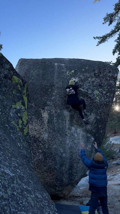 Megalomania v8, Black Mountain - Beta Video from bic