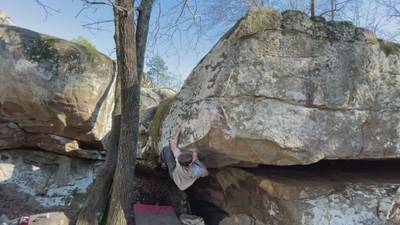 Desperado v9, Hospital Boulders - Beta Video from cmclimbs