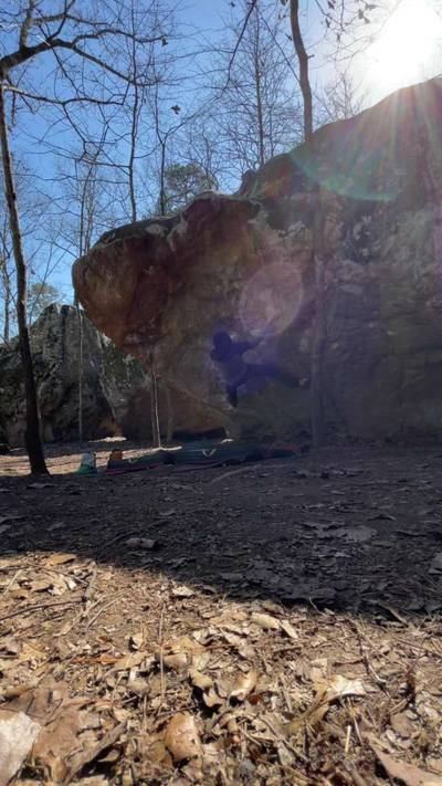 Hustle & Flow v10, Hospital Boulders - Beta Video from cmclimbs