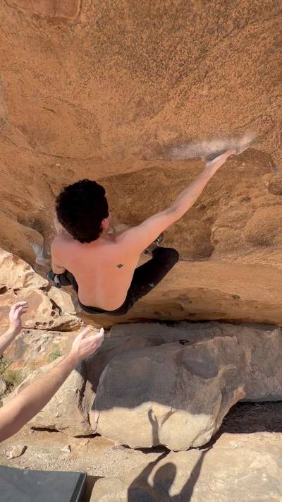 The Mexican Chicken v6, Hueco Tanks - Beta Video from Josephus