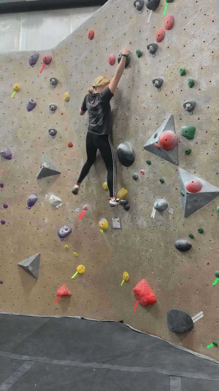 USAC 12, v6, Central Rock Gym Hadley KAYA The Climber's App