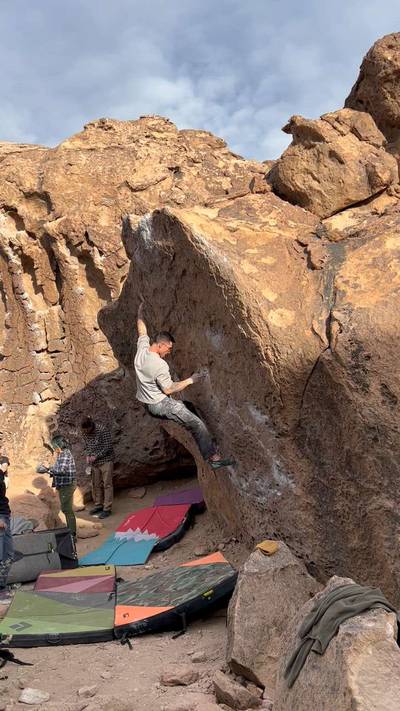 Molly v5, Bishop - Beta Video from StinkeePete