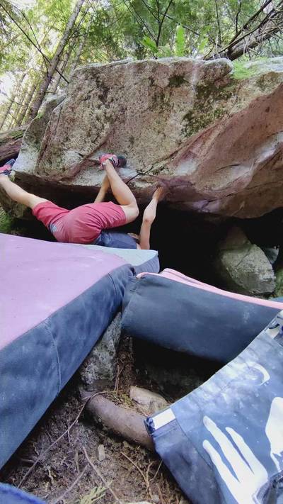 Progression in Backwards Thinking v9, Squamish - Beta Video from Yitao