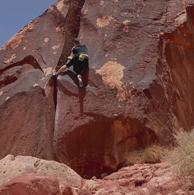 Plumber's Crack v1, Red Rock - Beta Video from FreeYolo