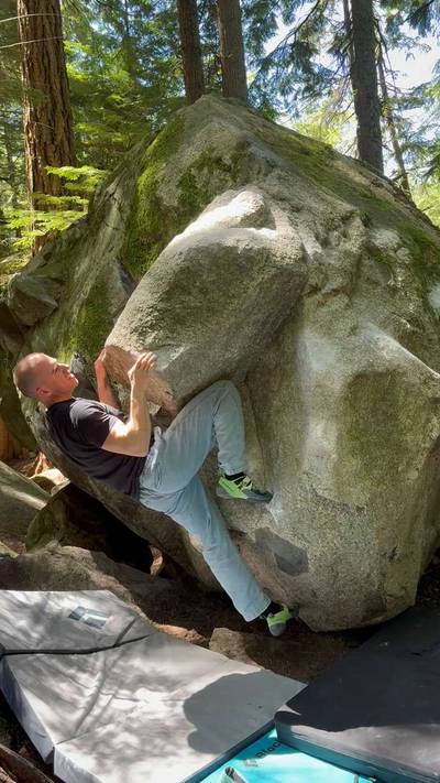 Excavator v4, Squamish - Beta Video from branko.bajcetic