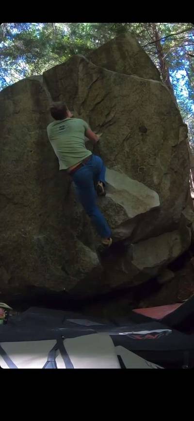 Missing Reaction v6, Squamish - Beta Video from austinclimbing