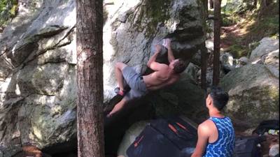 The Stinger Left v6, Squamish - Beta Video from austinclimbing