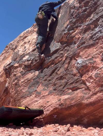 The Black Warm Up - Left-most Face v1, Red Rock - Beta Video from SealQueen