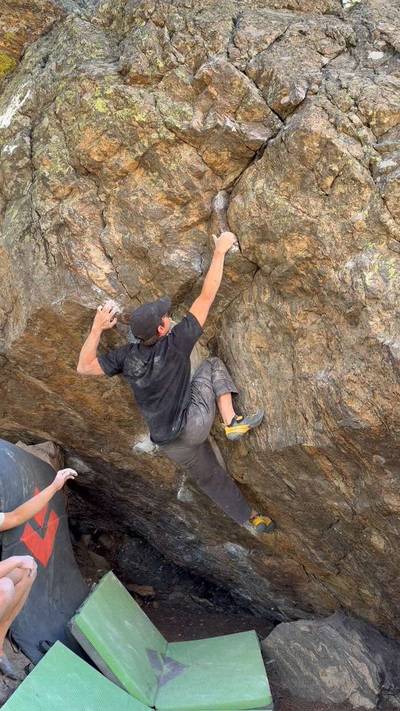 Kneebar v6, Rocky Mountain National Park - Beta Video from cobycodd