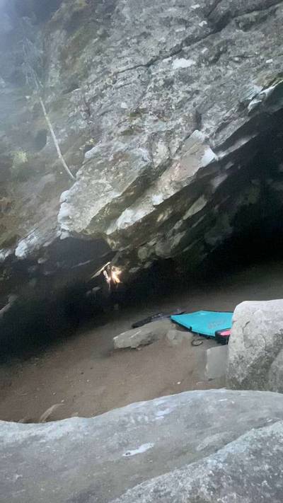Schist Cave v10, Leavenworth - Beta Video from raldogg