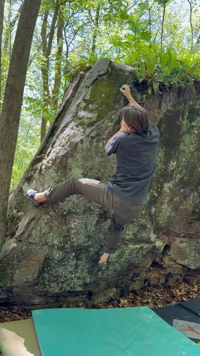 Spring Loaded v4, New River Gorge - Beta Video from spooky.sends