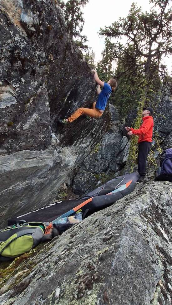 Flycatcher v6, Kelowna - Beta Video from manicmonkey