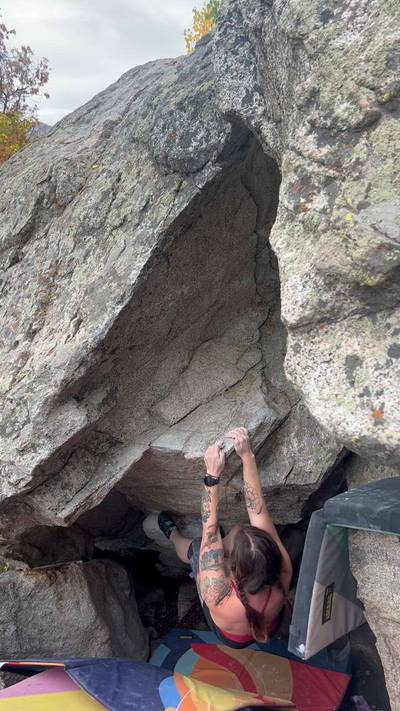 Rocket Fist v2, Little Cottonwood Canyon - Beta Video from almabclimbing