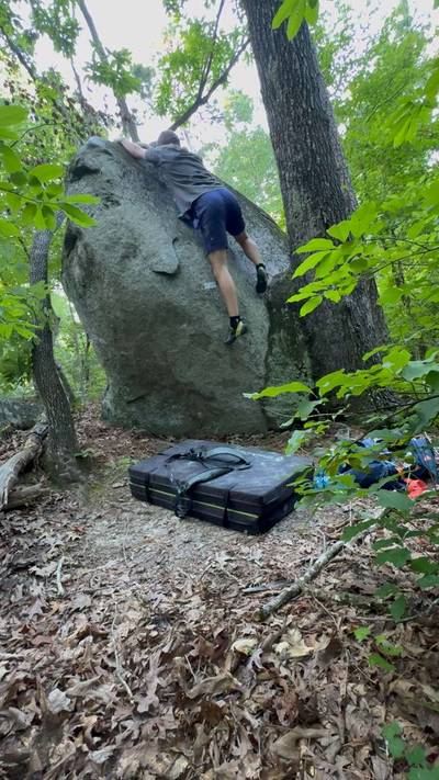 Dogwood Arete v4, Boat Rock - Beta Video from Charlie_d