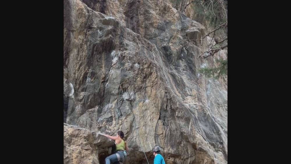 City Slickers 5.12a, Clear Creek Canyon - Beta Video from just.a.michelle